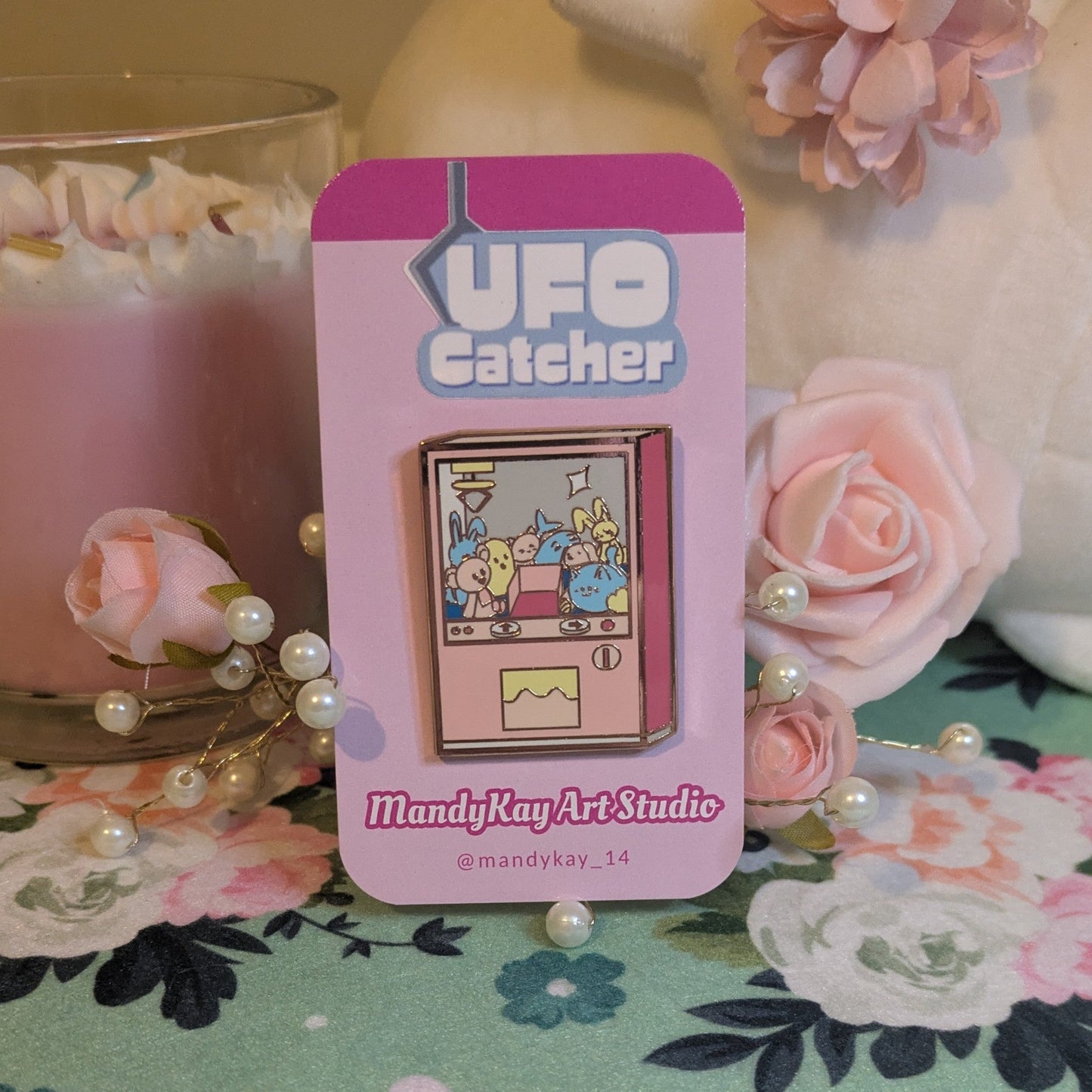 UFO Catcher Enamel Pin | Rose Gold Crane Machine Pin with Plushies